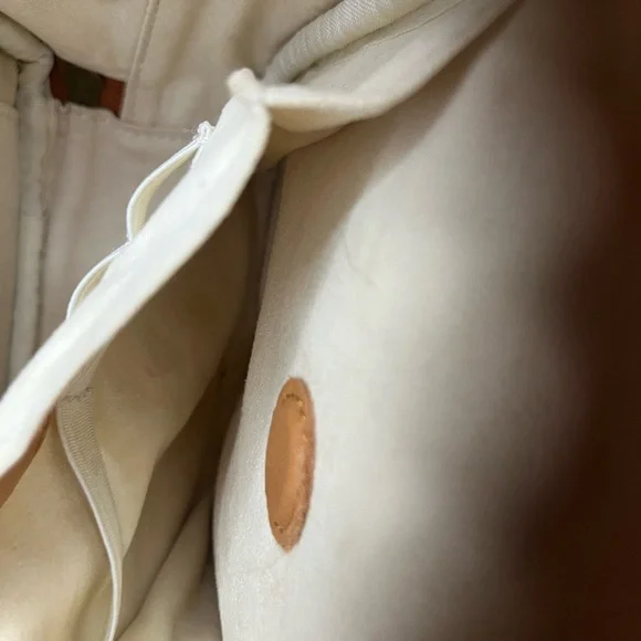 Minooy Naya Small Tan Leather Women's Crossbody Bag - Picture 8 of 13